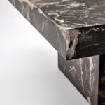 Lesena mizica Monolith 9