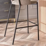 Oblazinjen barski stol Gvido 33