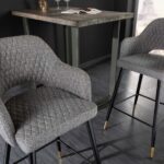 Oblazinjen barski stol Eiffel 75 3