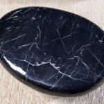 Kovinska mizica Wolf Stone 7
